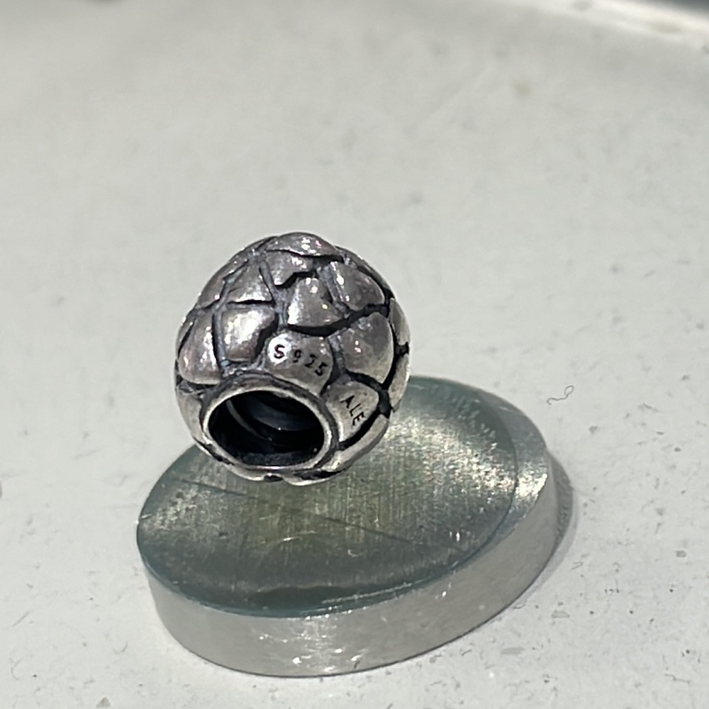 790174 Retired Pandora Lots of Love Heart Charm Bead S925 Sterling Silver - Picture 2 of 3